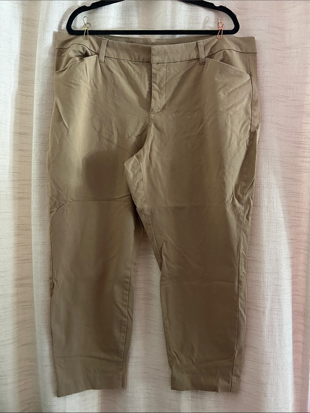 Old Navy Women's High Rise Pixie Skinny Trousers in Khaki